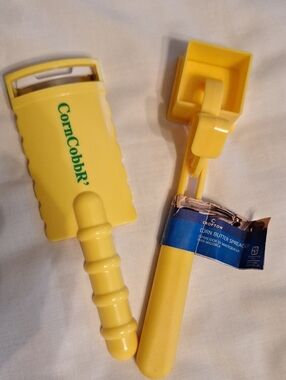 Corn Cobber & Butter Spreader